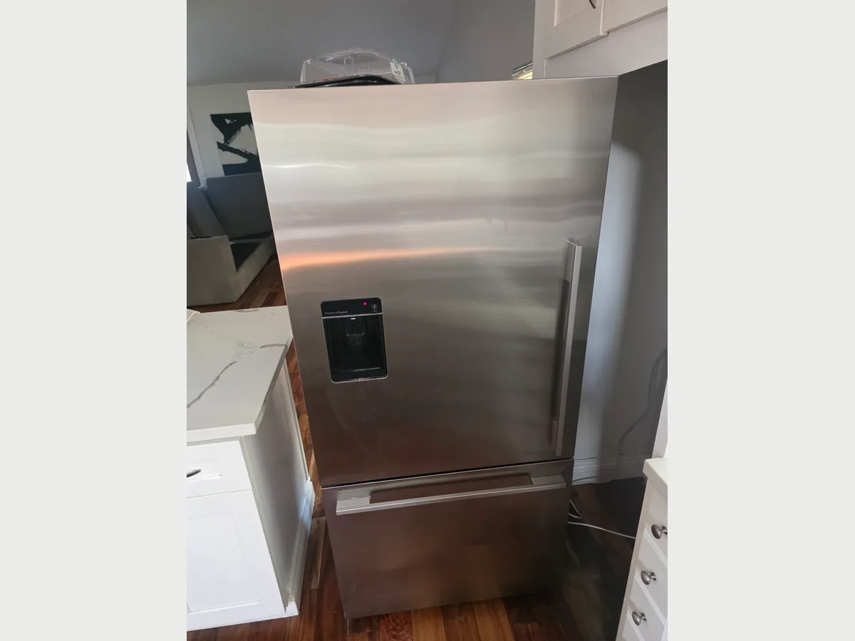 Fisher & Paykel bottom-freezer refrigerator in Palos Verdes Estates, CA