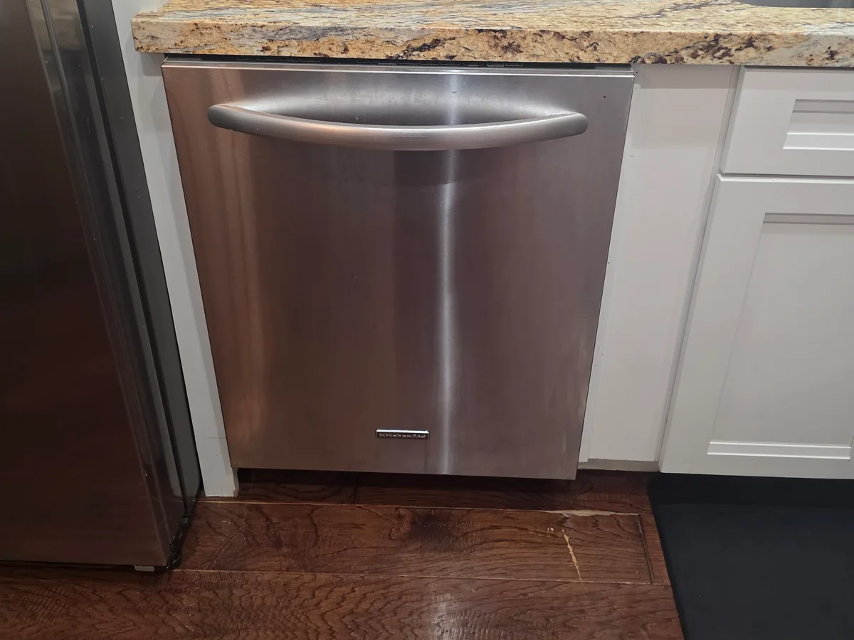 KitchenAid dishwasher installed in a Palos Verdes Estates kitchen