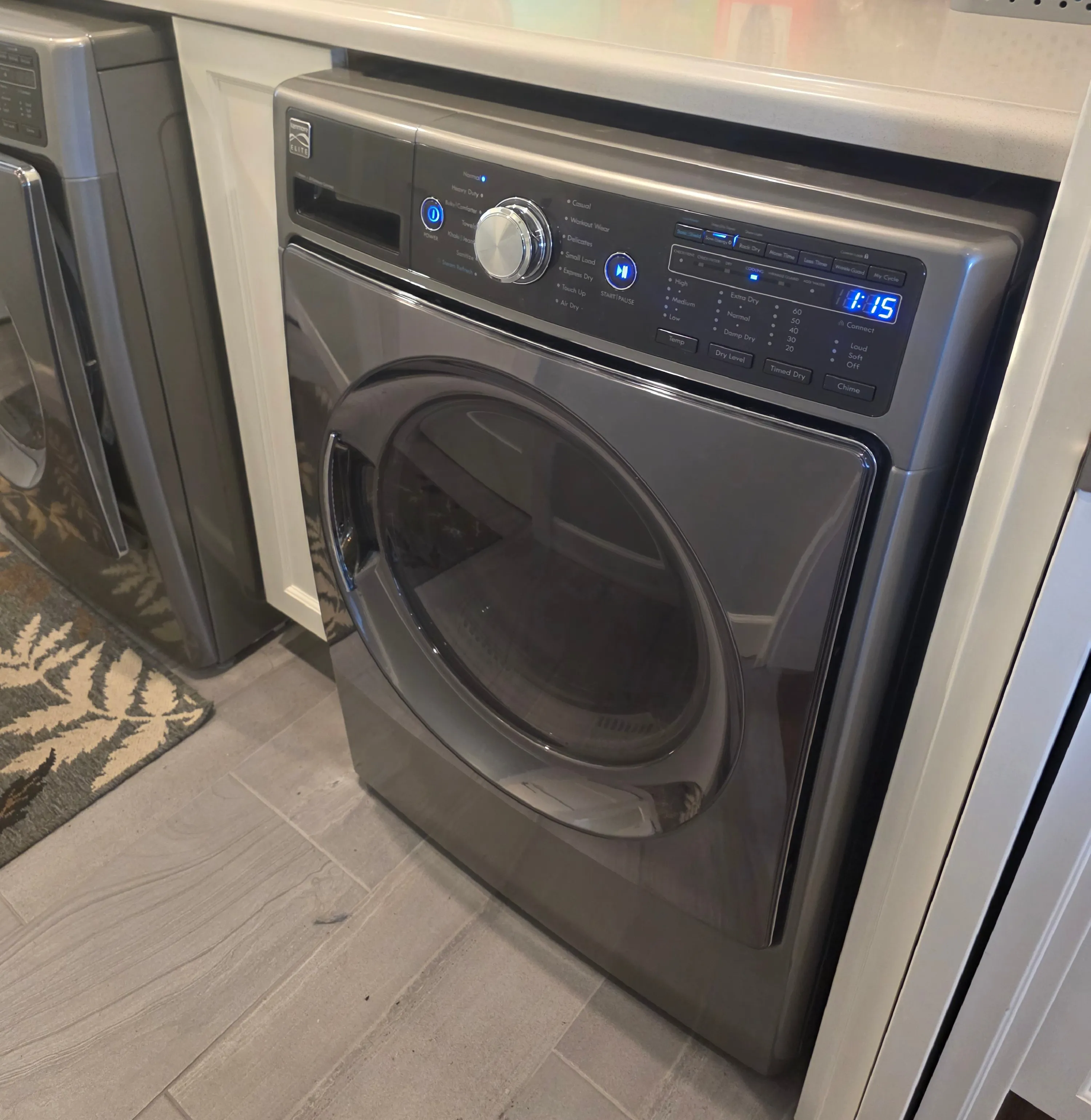 Washing machine repair service in Los Angeles home laundry room